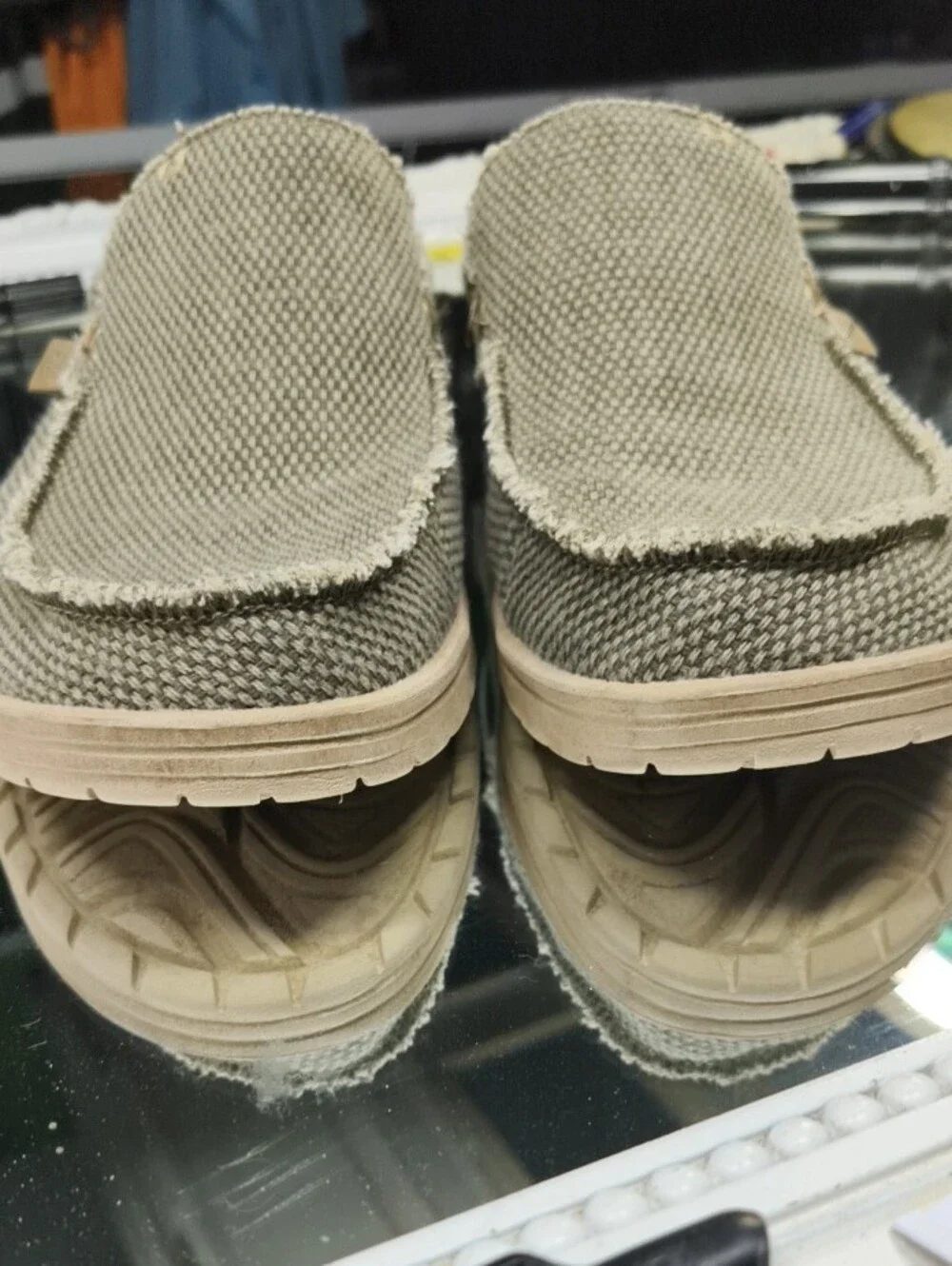 Hey Dude Men's 11 Mikka Braided shoes breathable army-green knit.  Very Cool